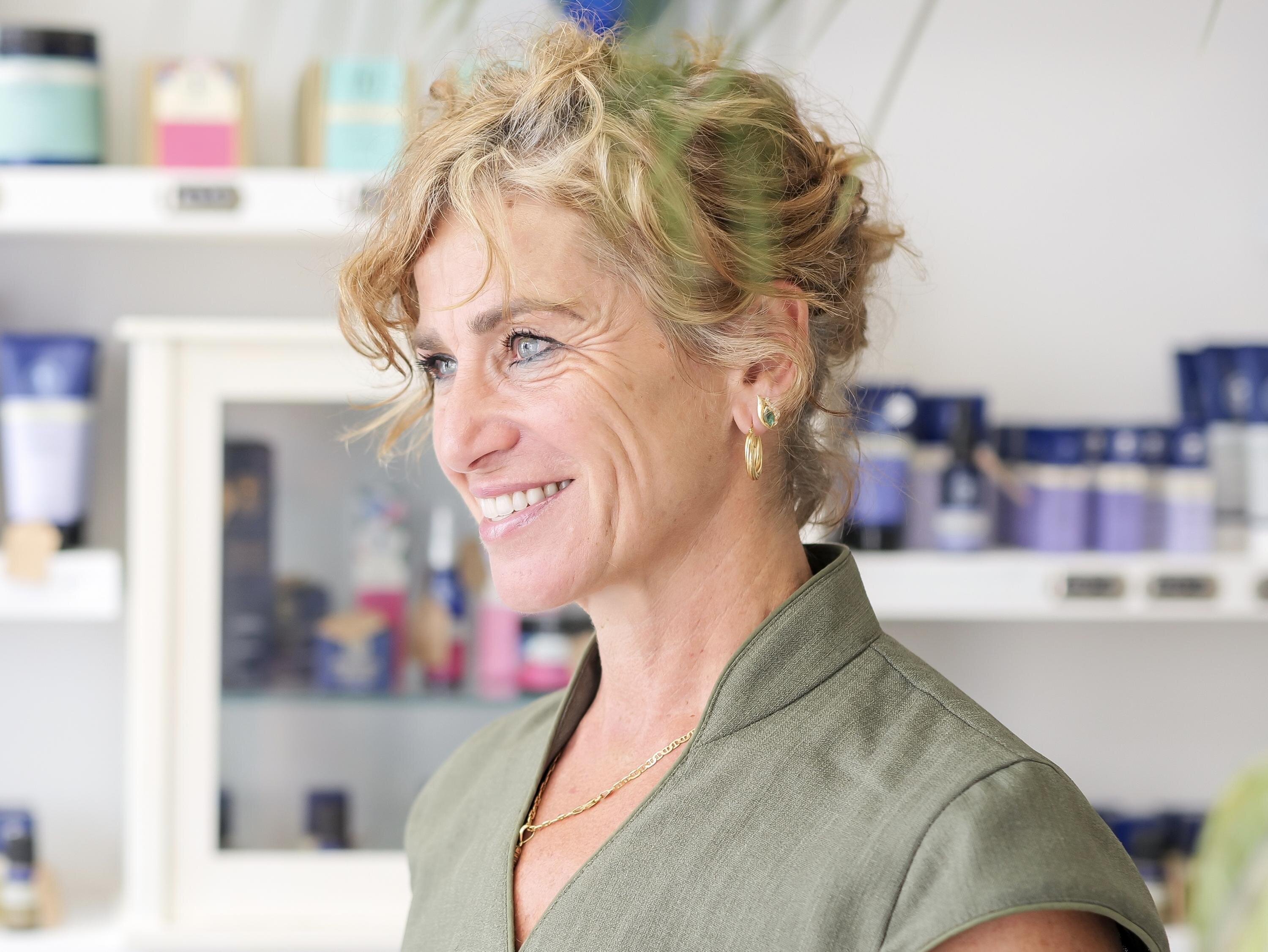 Evangeline Dimichele cover photo