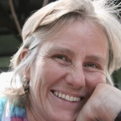 Sue Canney Davison avatar
