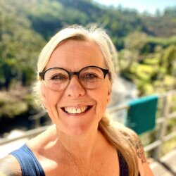 Steph Magenta avatar