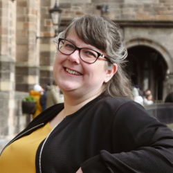 Laura Dumbleton avatar