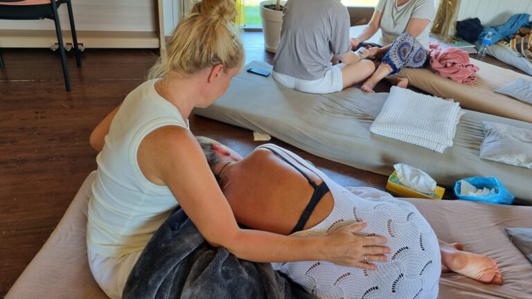 2024 AF Heidy hingajat hoidmas 768x432