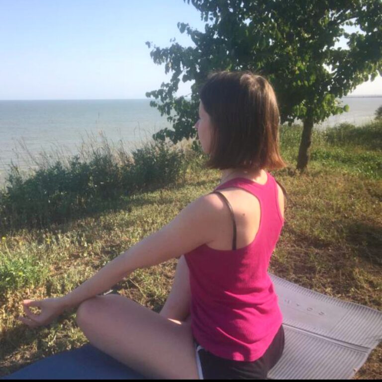 1000107319 2 768x769